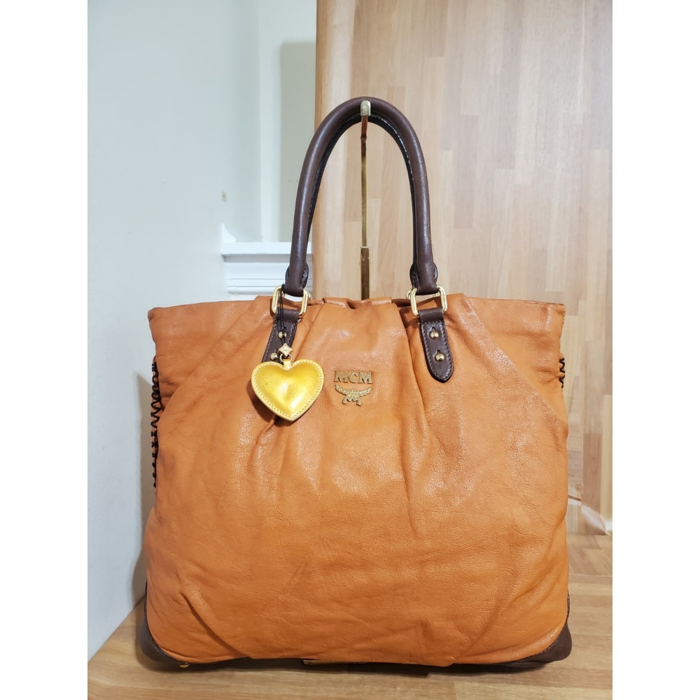 MCM Saddle/Dark Brown Heart charm Leather Medium Tote Bag w/ Gold Hardware - Picture 1 of 10
